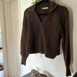 Collared brown sweater